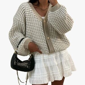 Chic Beige and White Knit Oversized Cardigan
